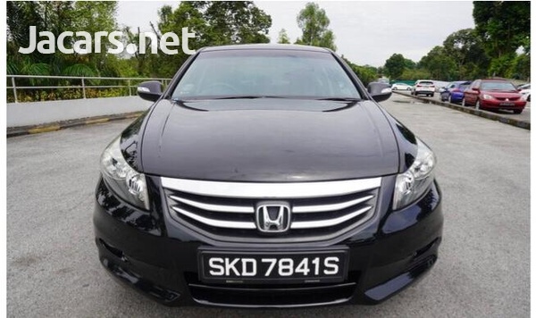 Honda Accord 2,4L 2012-1