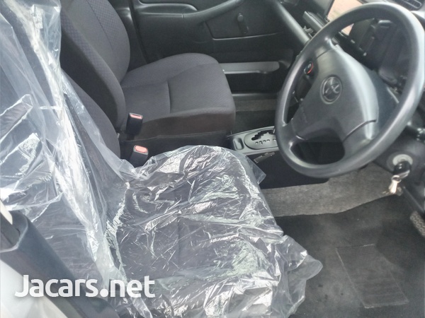 Toyota Probox 1,5L 2016-12