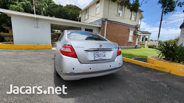 Nissan Teana 2,5L 2010-10
