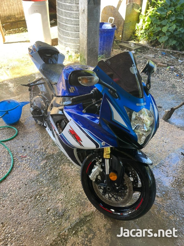 Suzuki GXSR 2014-1