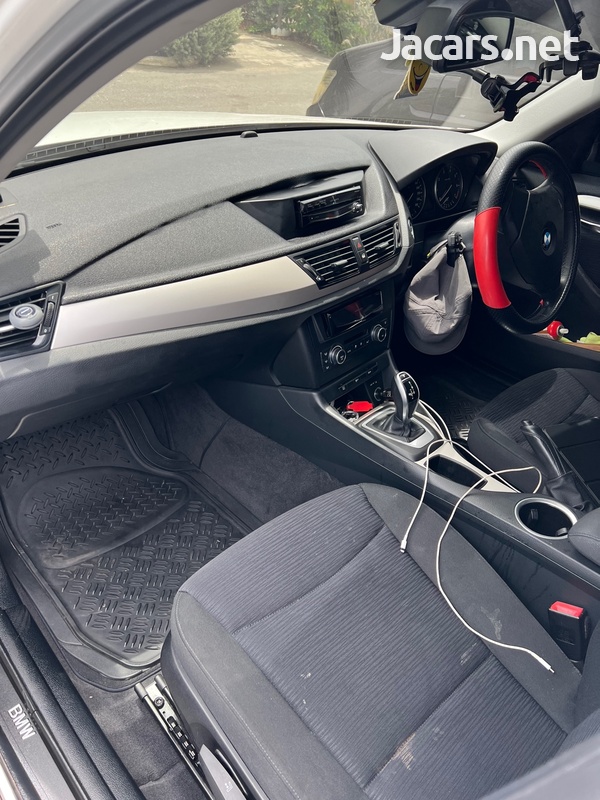 BMW X1 2,0L 2012-6
