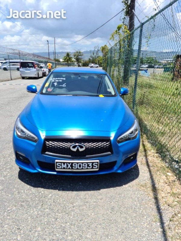 Infiniti Q50 2,0L 2015-1