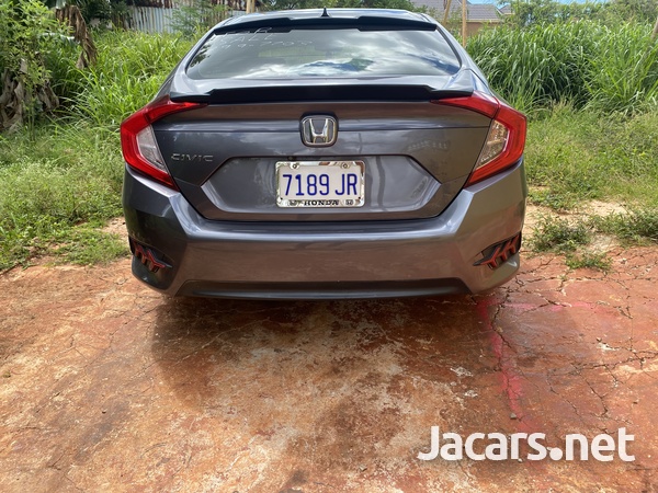 Honda Civic 1,5L 2016-8