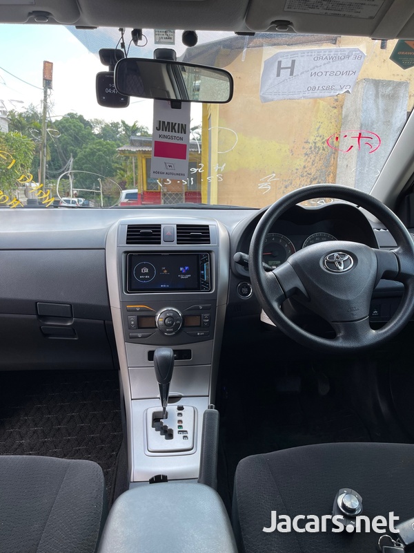 Toyota Fielder 1,5L 2012-9