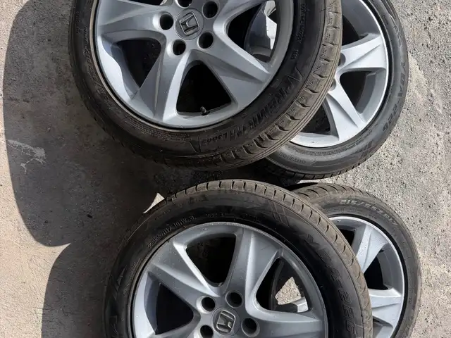 Rims and Tyres, Kingston