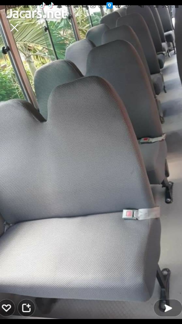WE BUILD AND INSTALL BUS SEATS FOR TOYOTA HIACE,CARAVAN,COASTER 8762921460-5