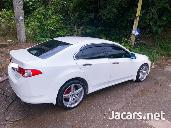 Honda Accord 2,4L 2009-8