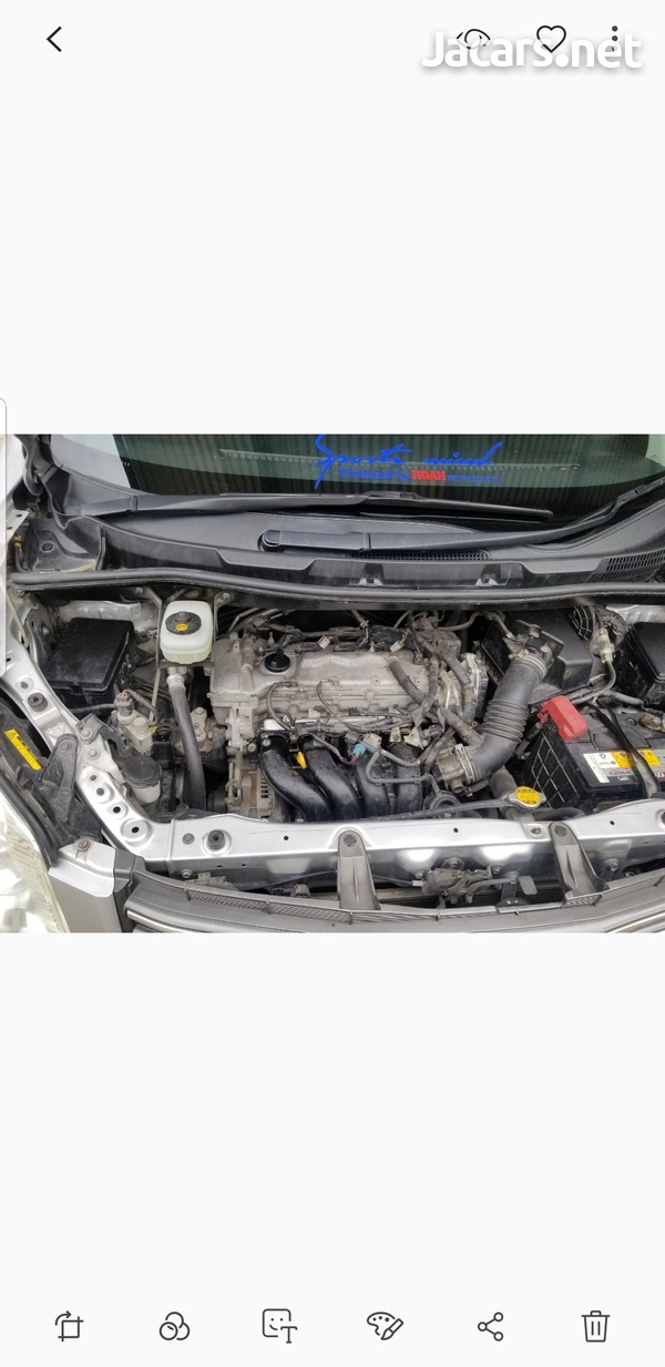 Toyota Noah 2,0L 2011-2
