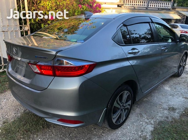 Honda Grace 1,5L 2015-4