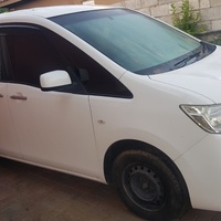 Nissan Serena 2,0L 2012 Nissan Serena 2,0L 2012