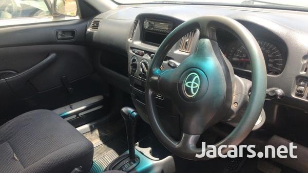 Toyota Probox 1,5L 2013-8