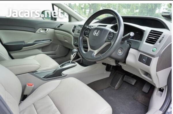 Honda Civic 1,6L 2012-9