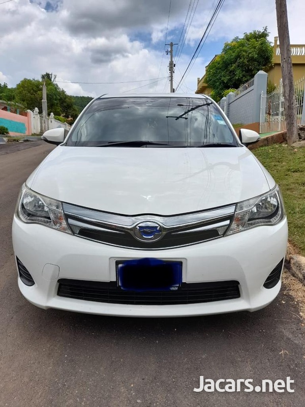 Toyota Fielder 1,5L 2015-1