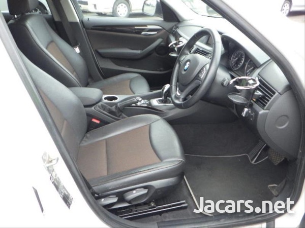BMW X1 2,0L 2013-6