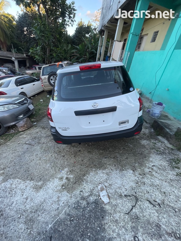 Nissan AD Wagon 1,5L 2017-2