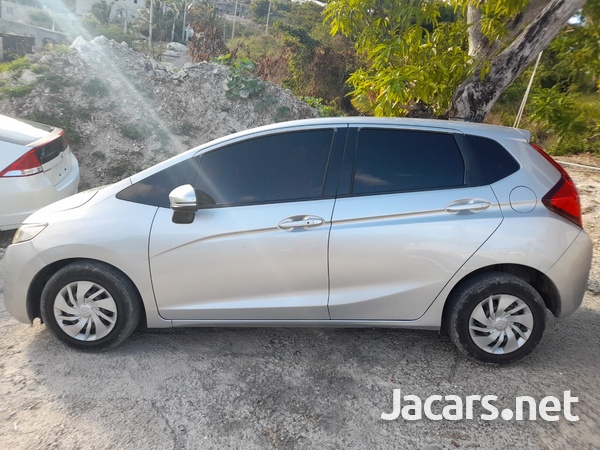 Honda Fit 1,3L 2015-11