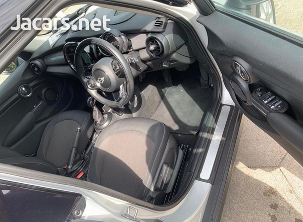 Mini Cooper 1,5L 2016-7