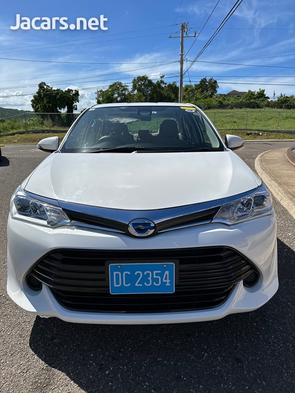 Toyota Axio 1,5L 2015-3
