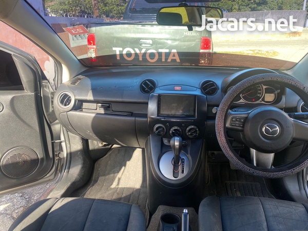 Mazda Demio 1,3L 2013-5