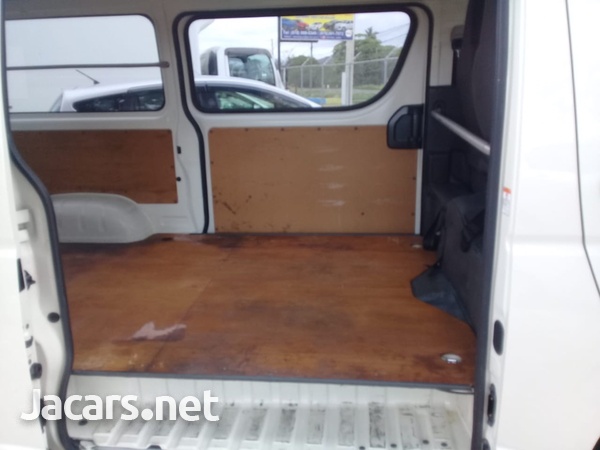 2016 Toyota Hiace Diesel Bus-11