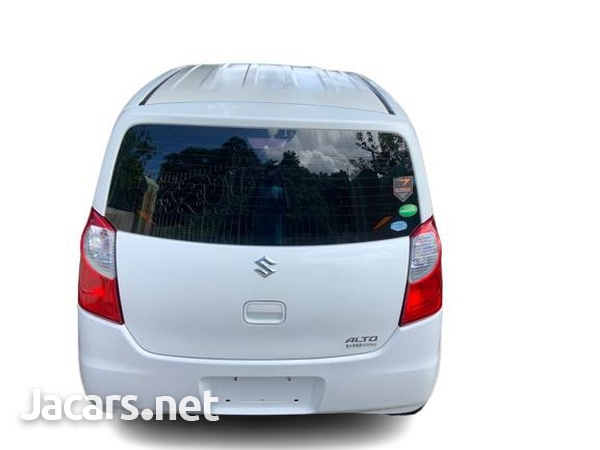 2013 Suzuki Alto-2