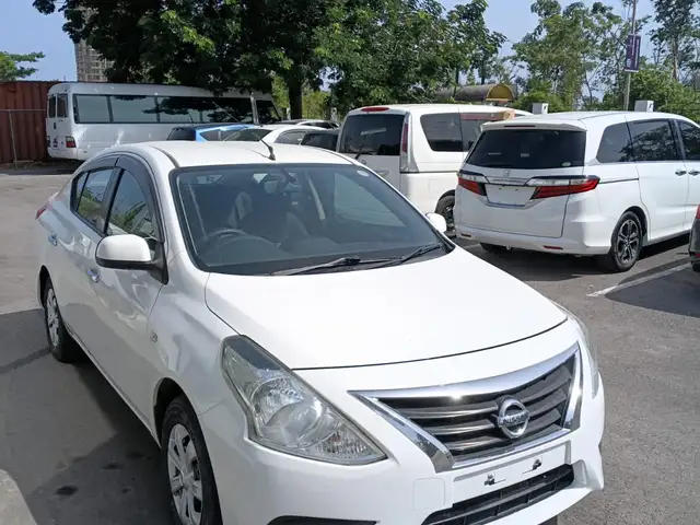 Nissan Latio
