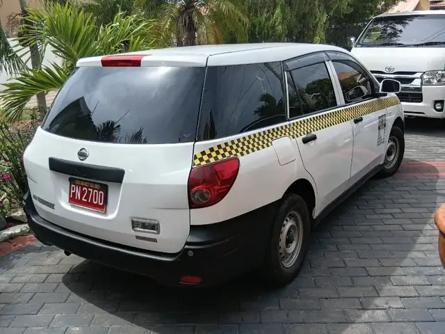 Nissan AD Wagon