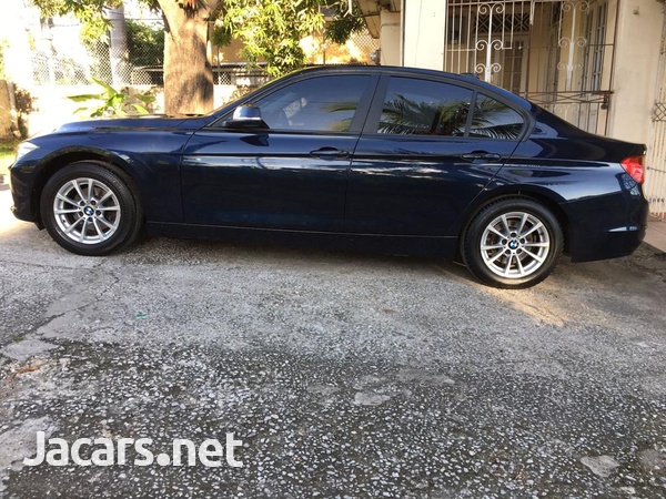 BMW 3-Series 2,0L 2013-9