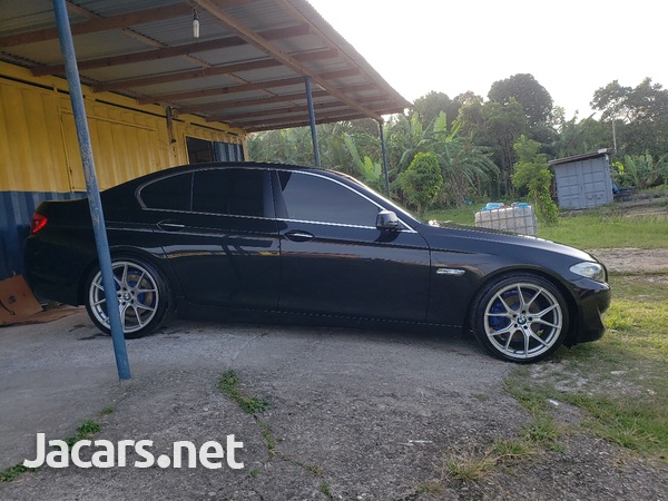 BMW 5-Series 2,0L 2012-4