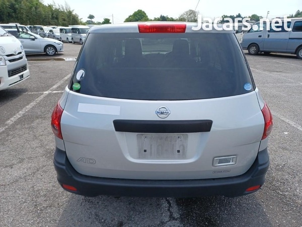 Nissan AD Wagon 1,5L 2017-7