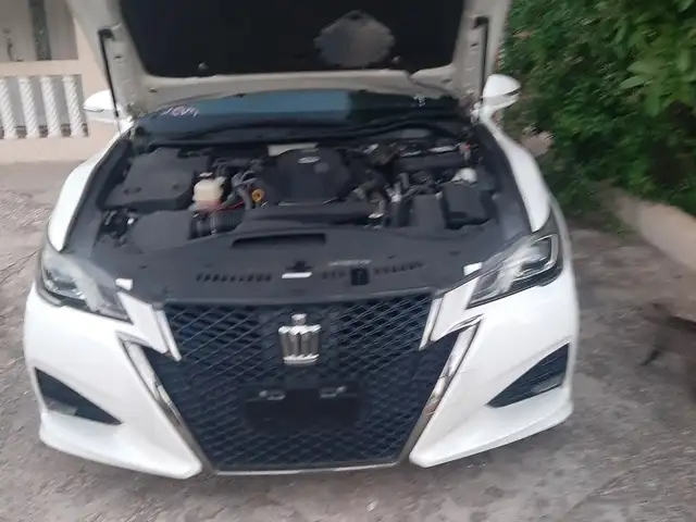 Toyota Crown Athlete 2,0L 2016, Saint Catherine - 9