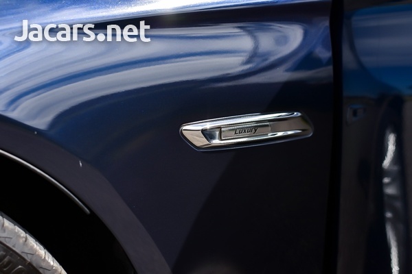BMW 5-Series 2,4L 2016-13