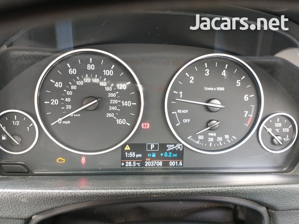 BMW 3-Series 2,0L 2013-3