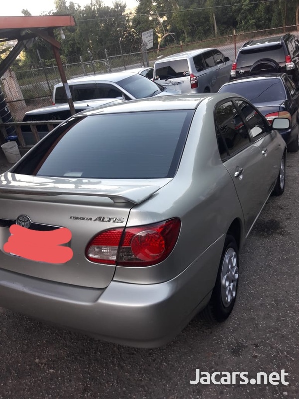 Toyota Corolla Altis 1,5L 2006-4
