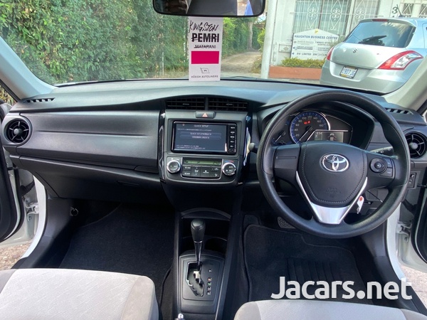 Toyota Axio 1,5L 2017-8