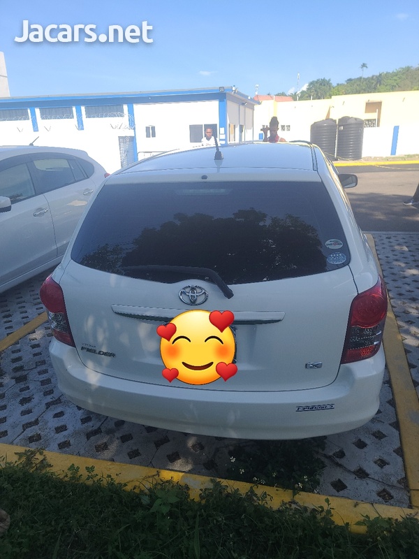 Toyota Fielder 1,5L 2012-4