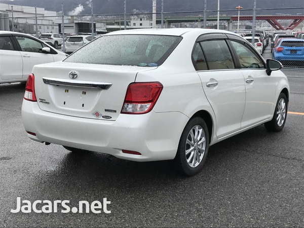 Toyota Axio 1,5L 2013-2