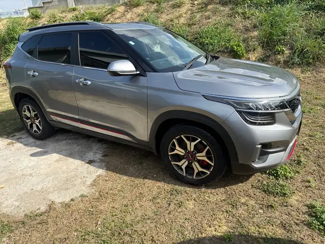 2024 Kia Seltos GT LINE, Saint Ann - 5