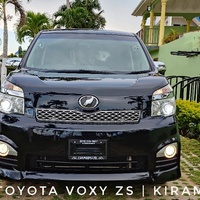 Toyota Voxy 2,0L 2013 Toyota Voxy 2,0L 2013