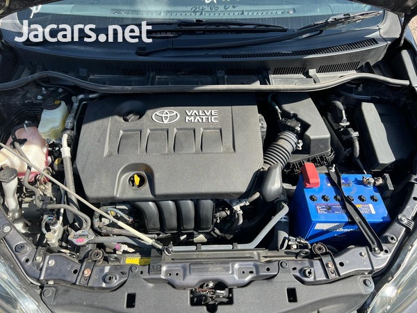Toyota Wish 1,8L 2013-7