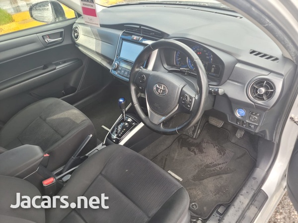 Toyota Fielder 1,6L 2017-5