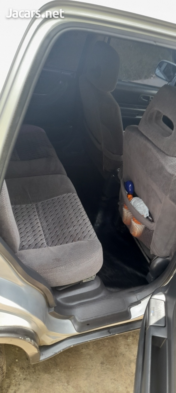 Honda CR-V 2,7L 1996-5