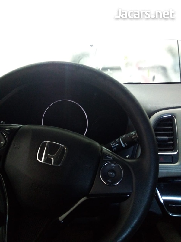 Honda HR-V 1,8L 2017-10