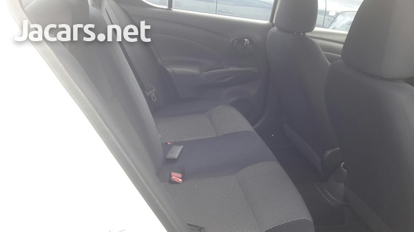 Nissan Latio 1,2L 2016-7
