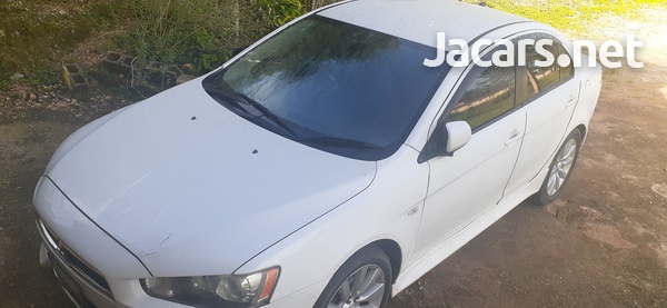 Mitsubishi Galant Fortis 2,0L 2010-8