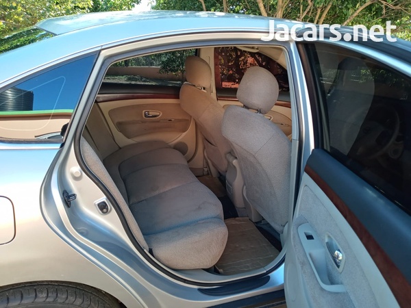 Nissan Bluebird 1,8L 2007-9
