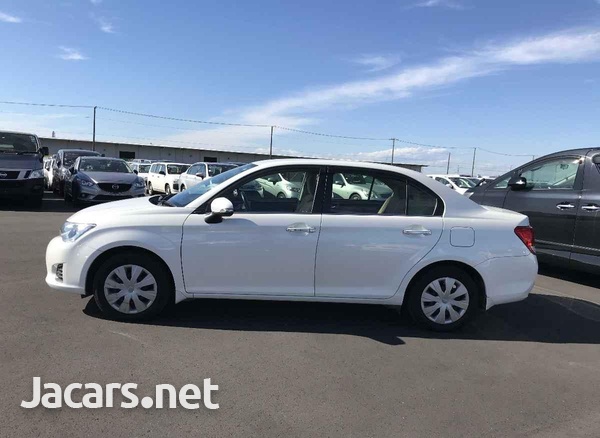 Toyota Axio 1,5L 2013-5