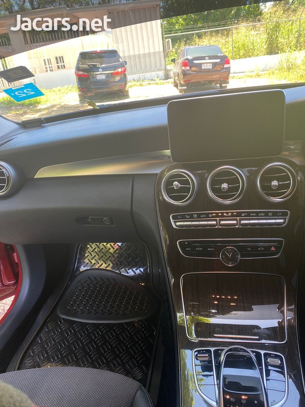 Mercedes-Benz C-Class 1,8L 2014-7