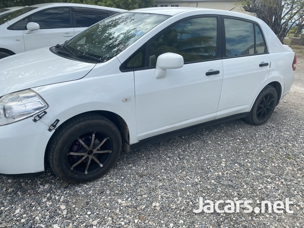 Nissan Tiida 1,5L 2011-3