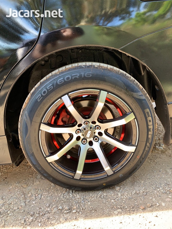 Toyota Wish 1,8L 2010-4